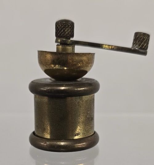 Vintage Brass Coffee Grinder jf022412