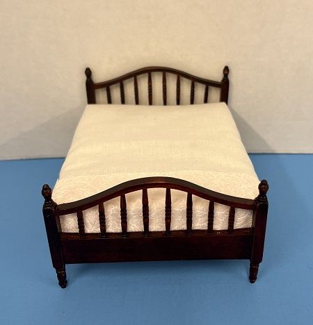 Vintage Spindle Mahogany Bed mc05662