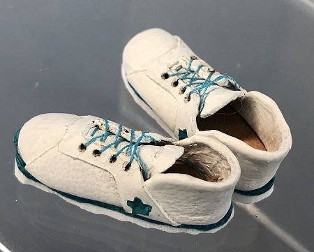 White and Turquoise Tennis Shoes MC00277