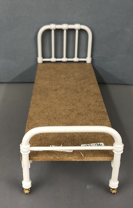 White Brass Single Bed DH134R