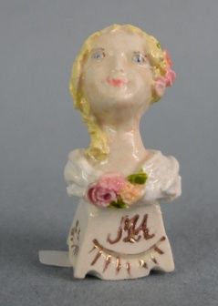 Victorian Woman Bust vcvw711