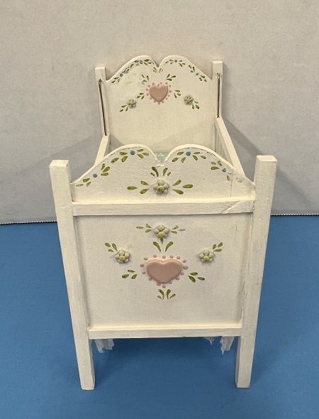Vintage Hand Painted Baby Bed ala645