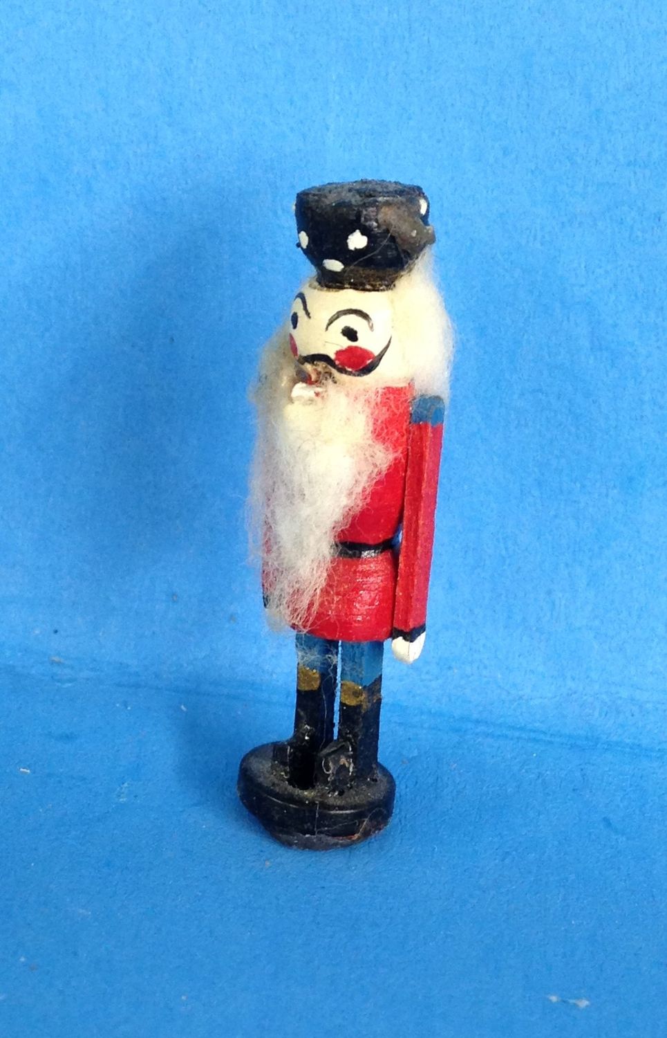 Vintage Nut Cracker toy06