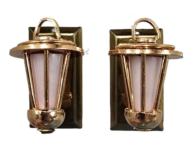 Vintage Pair of Brass and Goldtone Wall Sconces--Wired so1918