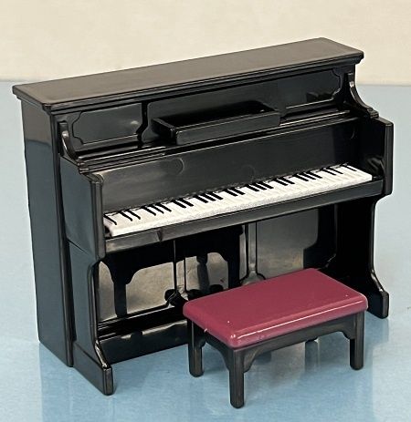 Vintage Upright Piano and Bench mc946