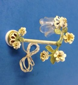 White Rose Lamp Left bt0121l