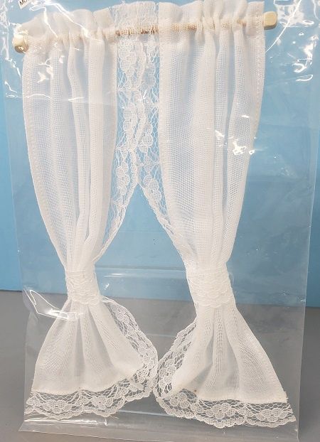 White Single Window Curtain 113269