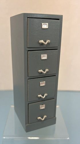 Vintage Filing Cabinet mn522