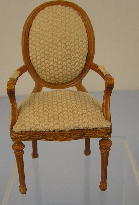 Walnut Oval Back Side Chair cchair58