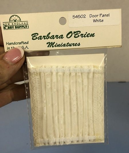 White Lace Door Panel BO54502