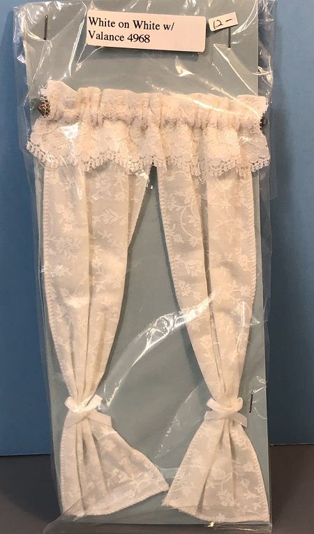 White on White Curtain with Valance MC00099