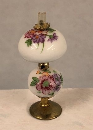 Vintage Porcelain Lamp sj52430