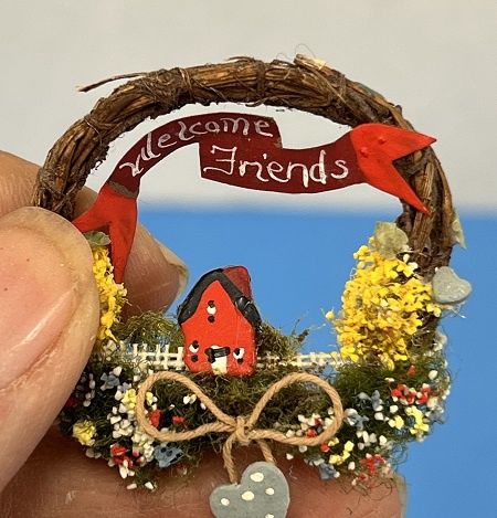 Welcome Friends Wreath mc06036