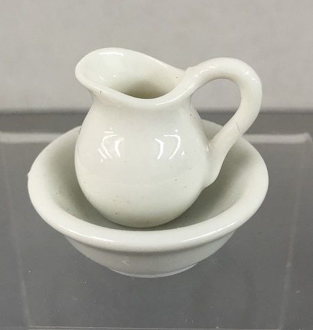 White China Bowl and Pitcher mc03179