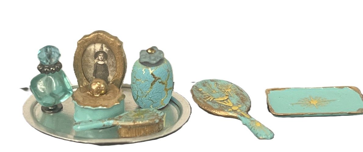 Vintage Witch's Turquoise 8-Piece Vanity Set mc031099