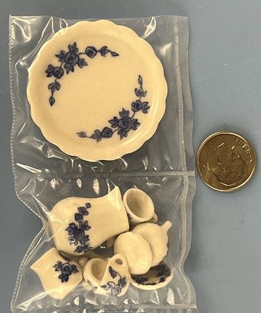 White and Blue Design Serving Set ch22126