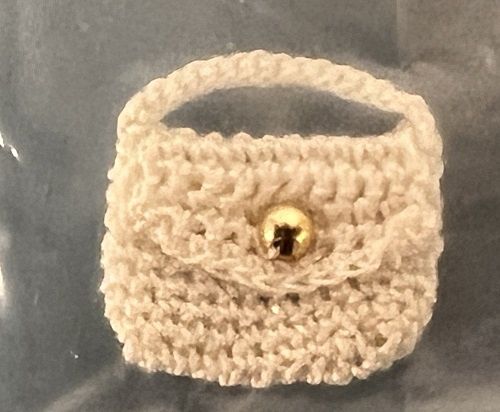 White Crochet Purse mc105x