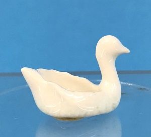 White Swan Planter swanvase