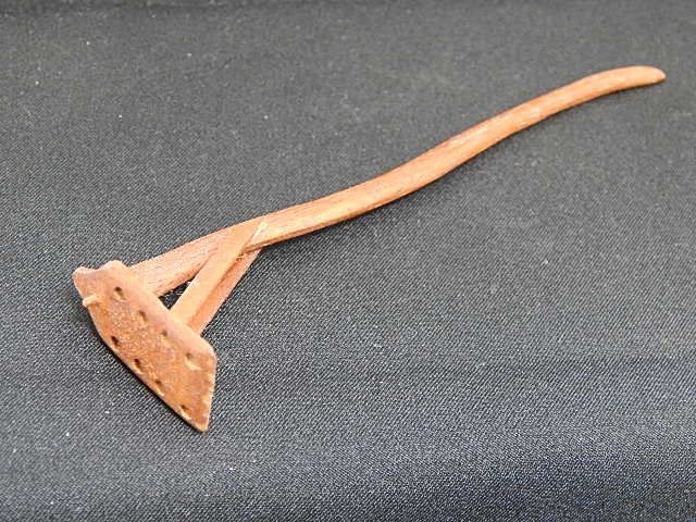 Wooden Cranberry Rake mts28