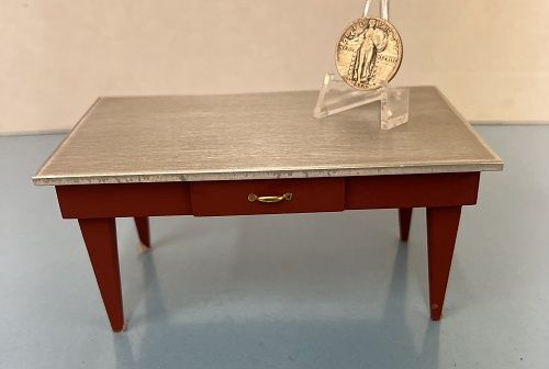 Work Table with Silver Metal Top mn431
