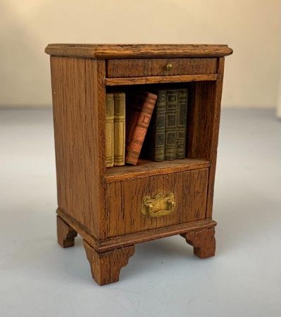 Wood End Table mc04880