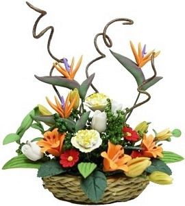 Bird-of-Paradise Floral in Basket BDa1017