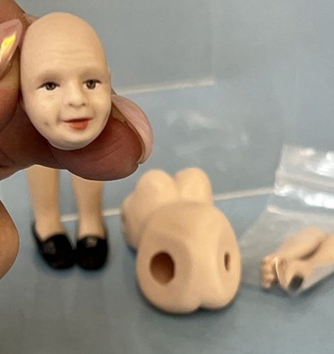 "Wanda" porcelain kits