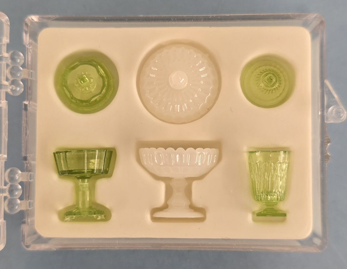 3 Pc Set Asst Candy Dishes, Milk Glass/Grn CB068MGG
