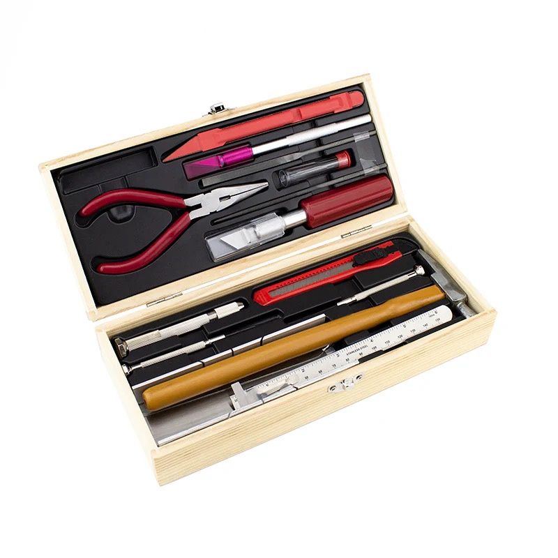 EXL44289 Deluxe Railroad Tool Set