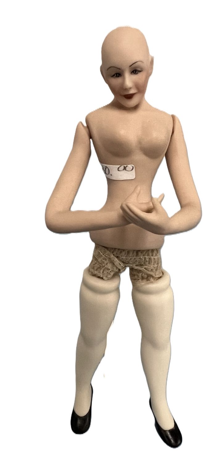 Olivia-modern woman doll