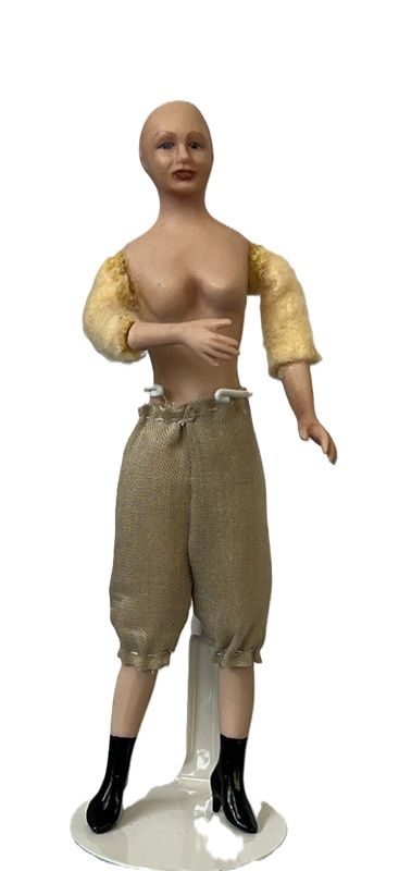 RDM1011 Connie porcelain woman doll