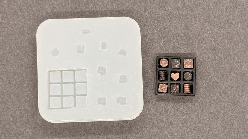 MWE1000 Valentines Chocolate Box Mold