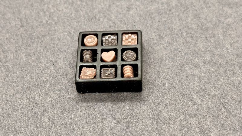 MWE1000 Valentines Chocolate Box Mold