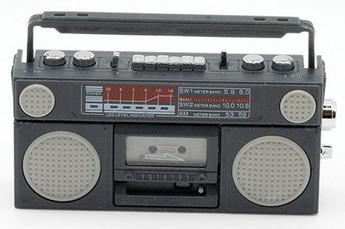 ART404 Realistic Boombox Radio