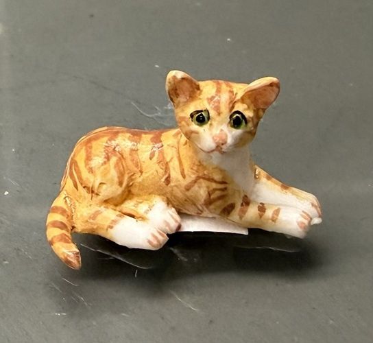 1/24th Orange Cat Lying