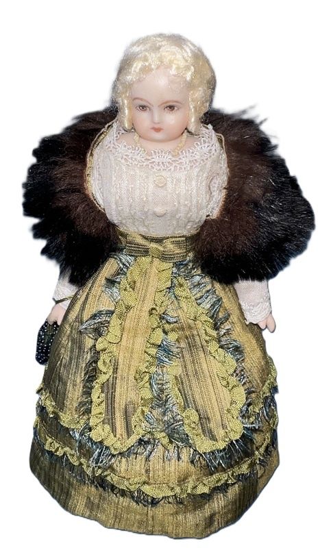 French Fashion with fur