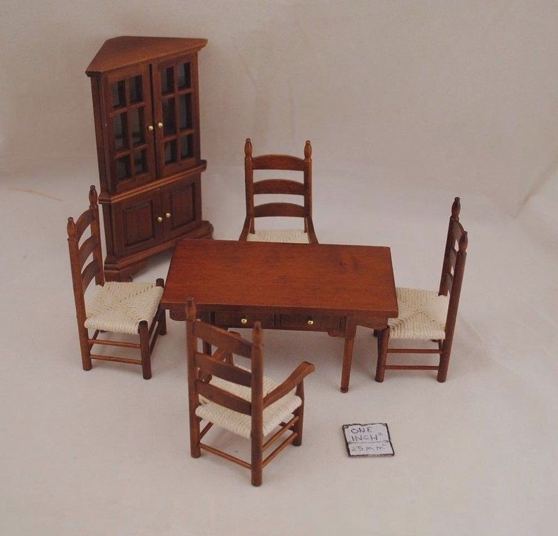 Kitchen / Dining Room Set