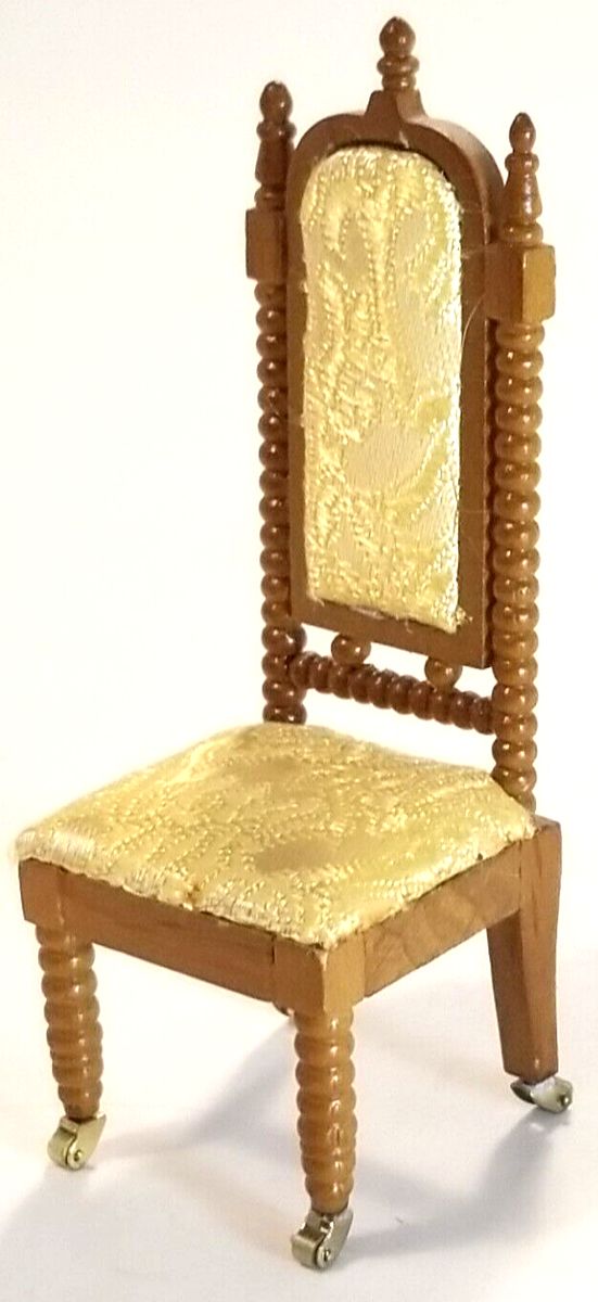 Aztec Walnut Lincoln Chair