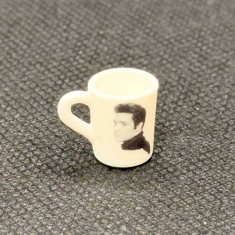 JC1004 Elvis Mug
