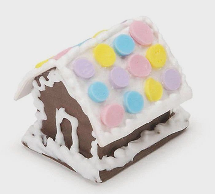 Gingerbread House with chocolate foundation