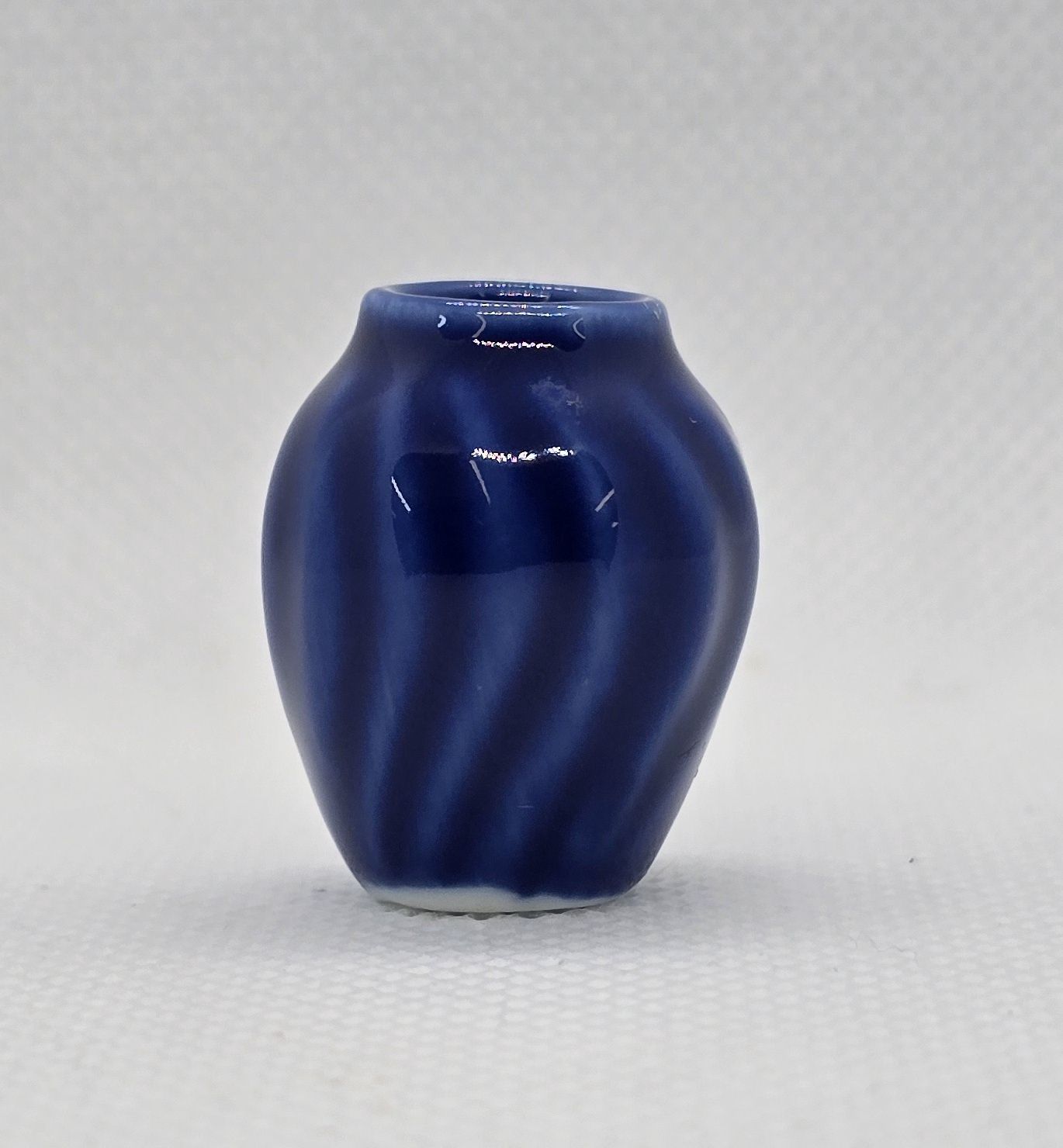 MC23454 Ceramic Cobalt Blue Swirl Vase