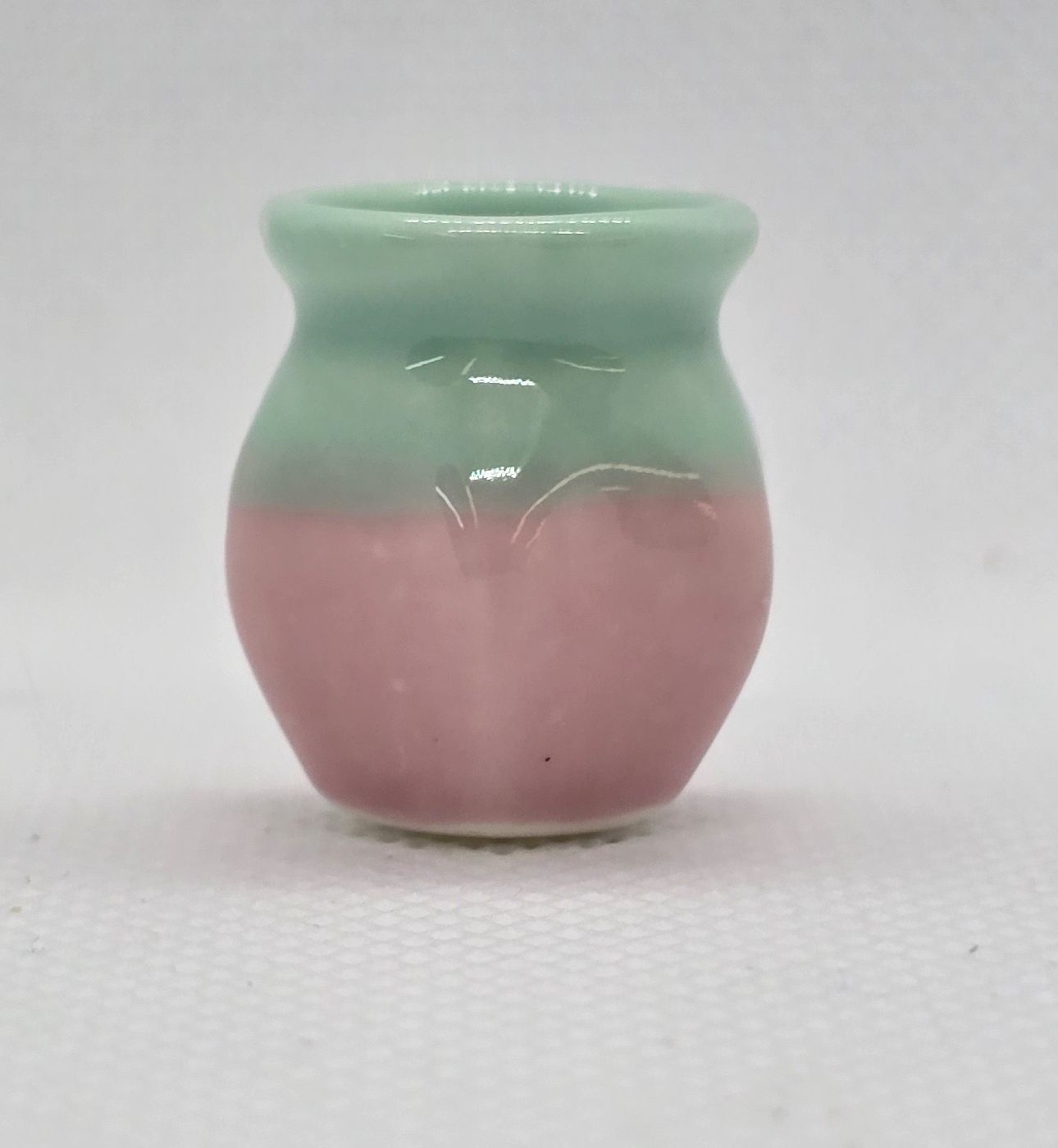 MC23455 Ceramic Pink &amp; Green Vase