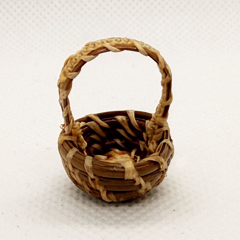 Pine Needle Basket with Handle 2