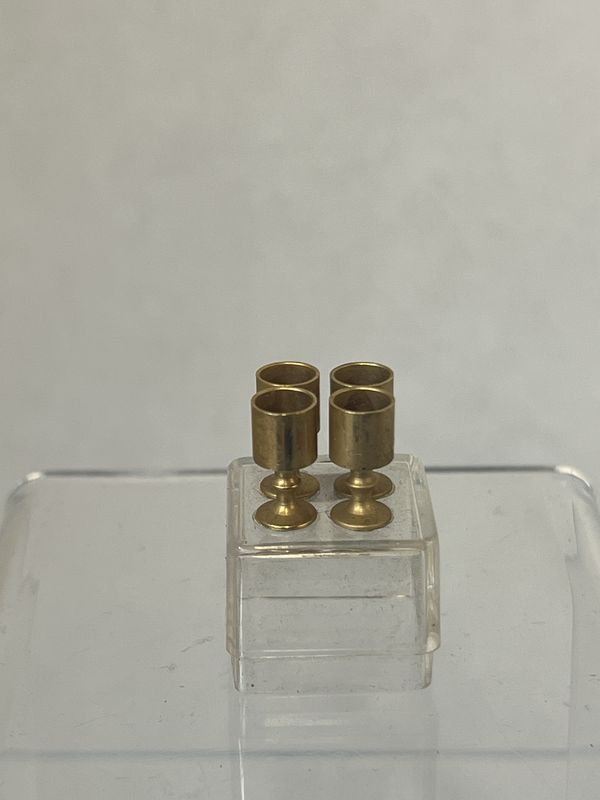 Brass Goblets, Chrysnbon