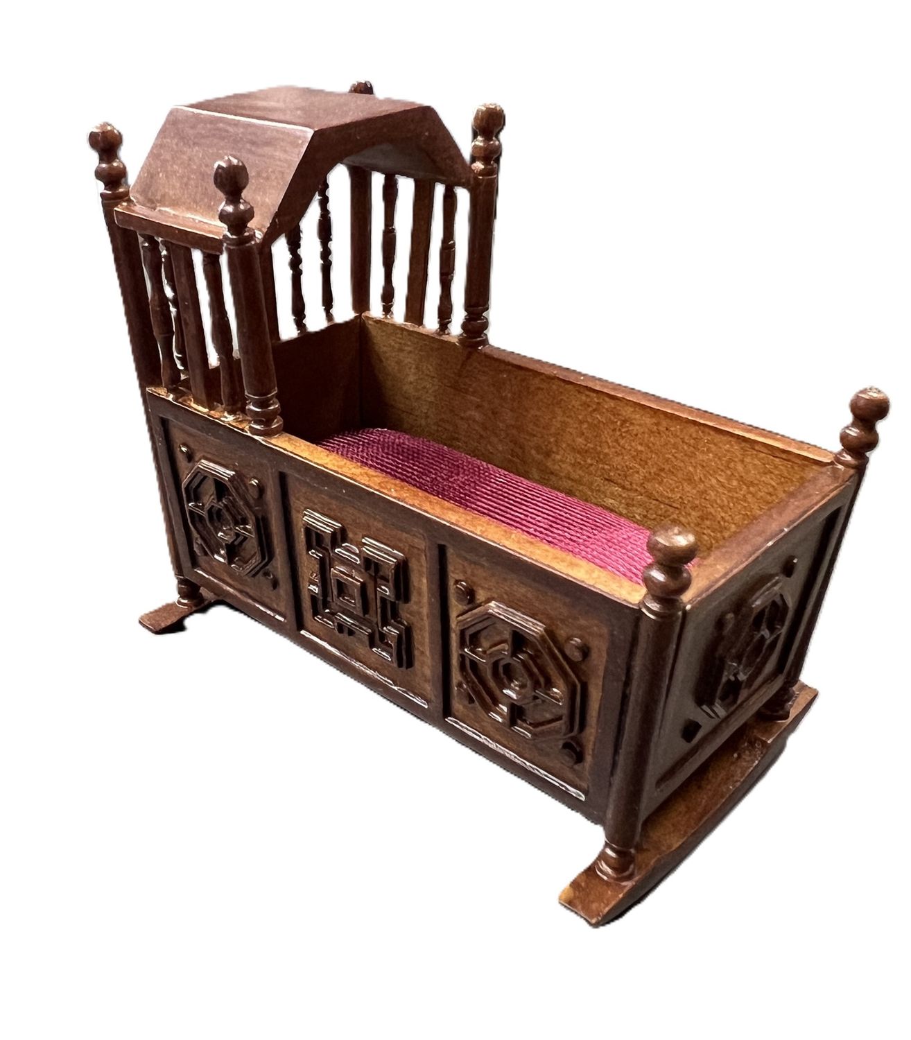 Wexberg Court Cradle