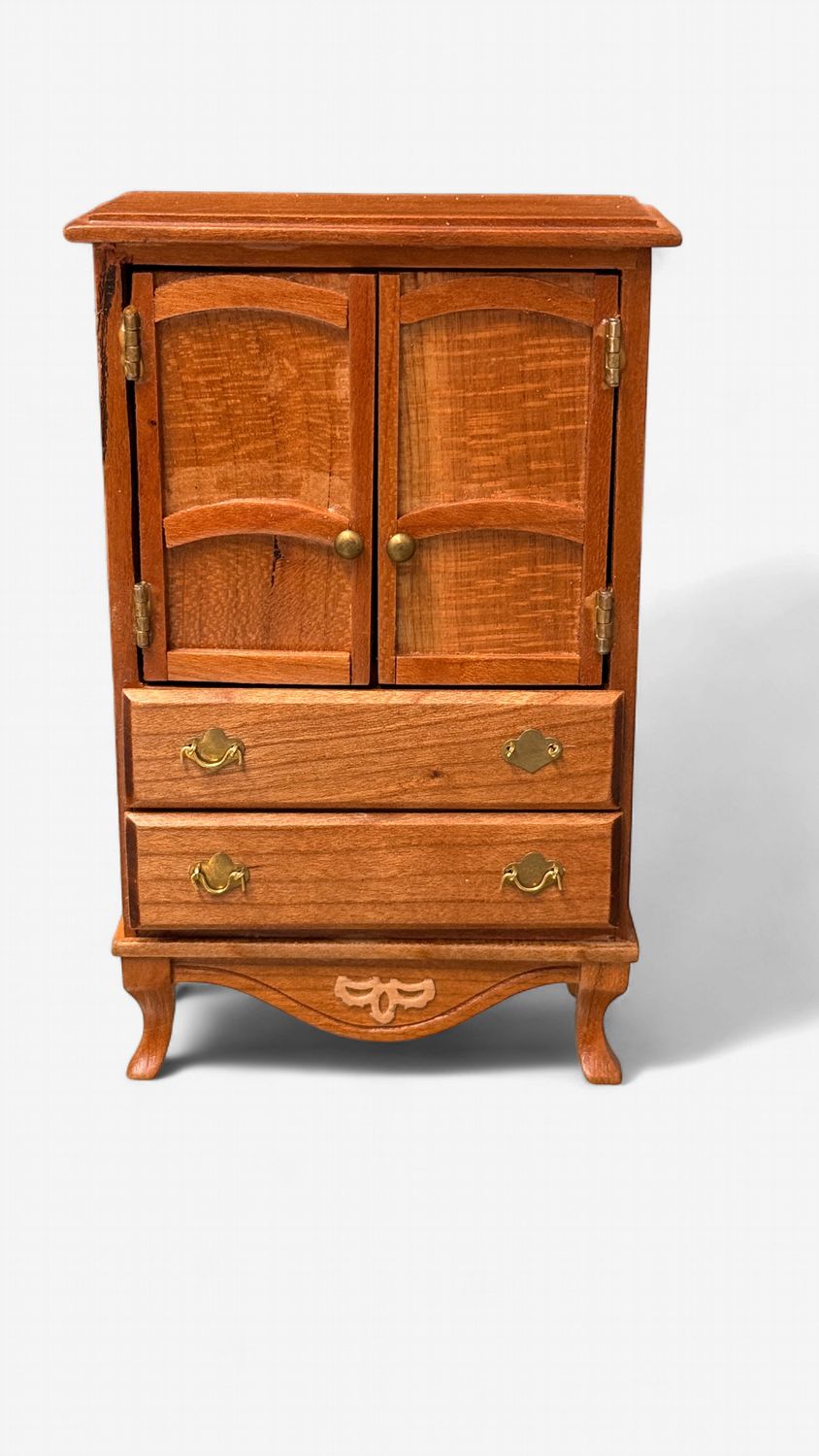 AZT7155 Pecan Chest