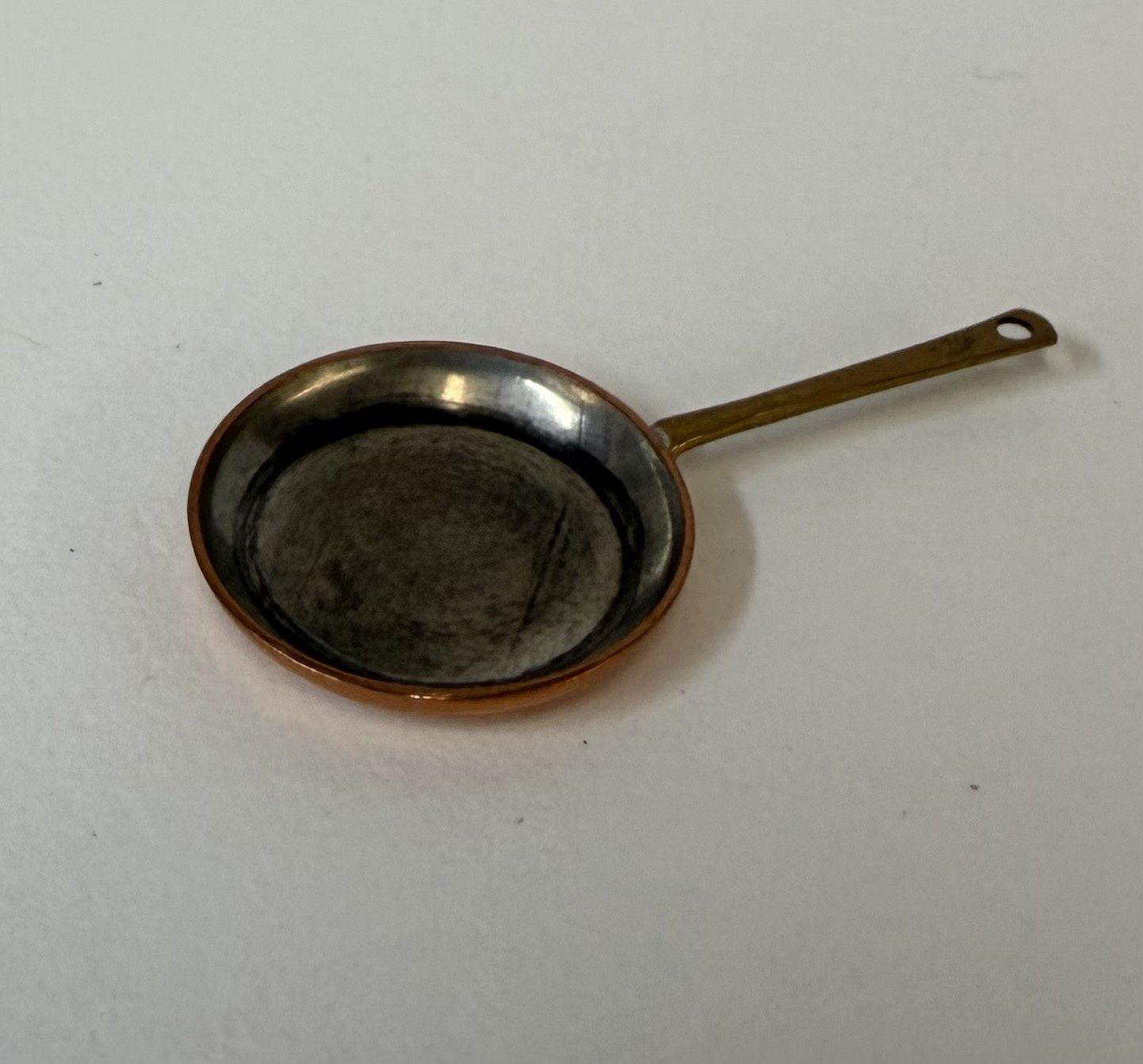 Sm. Med. Copper Skillet by J. Getzan