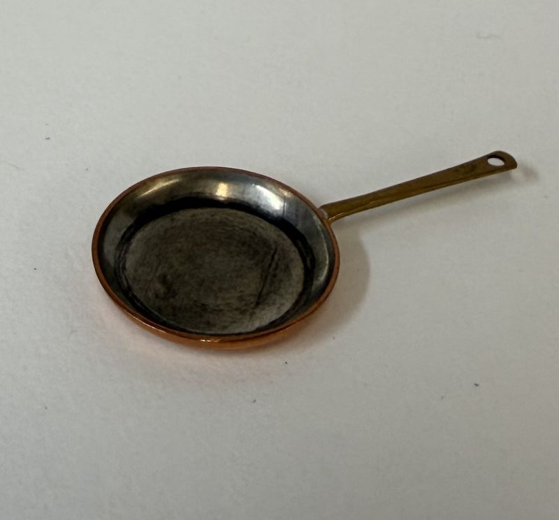 Sm. Med. Copper Skillet by J. Getzan