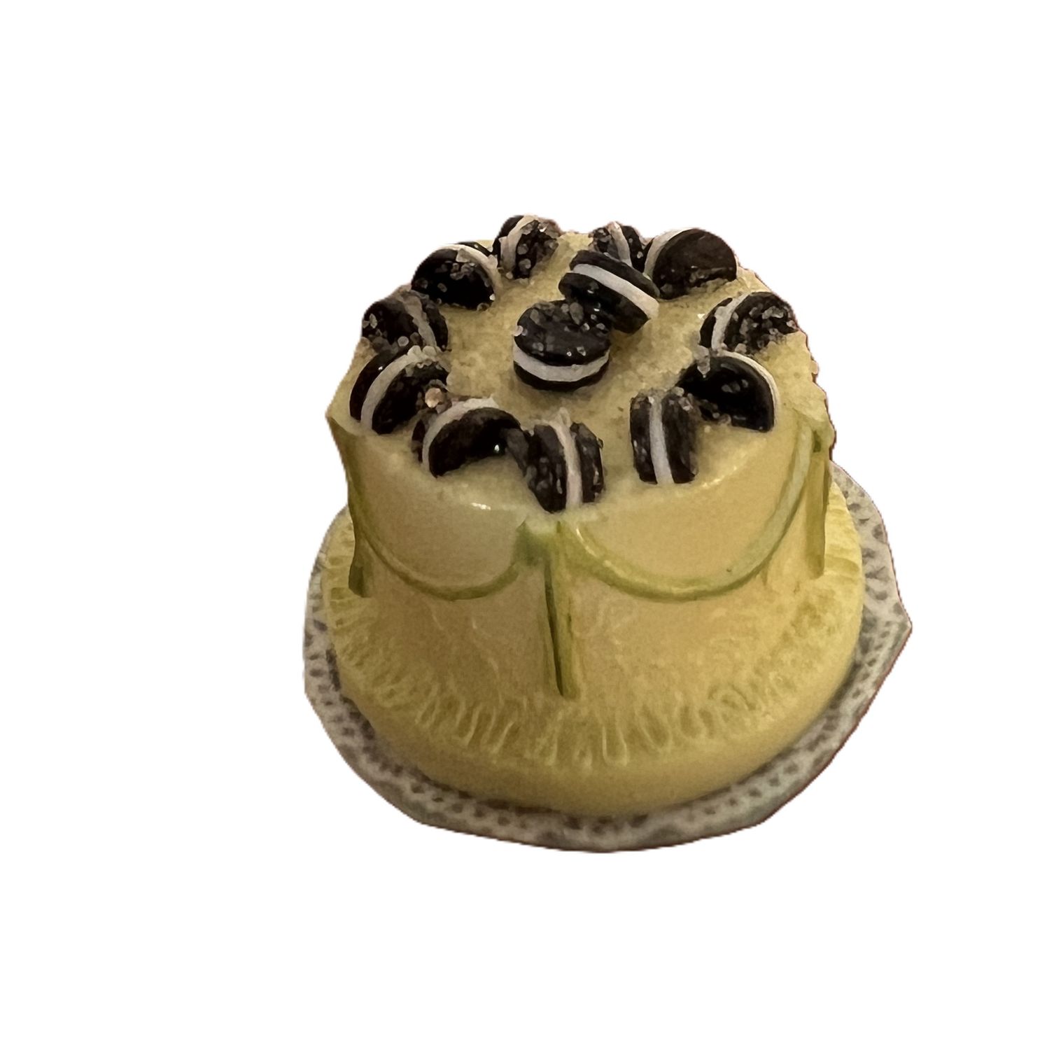 Cake with Oreos on Top