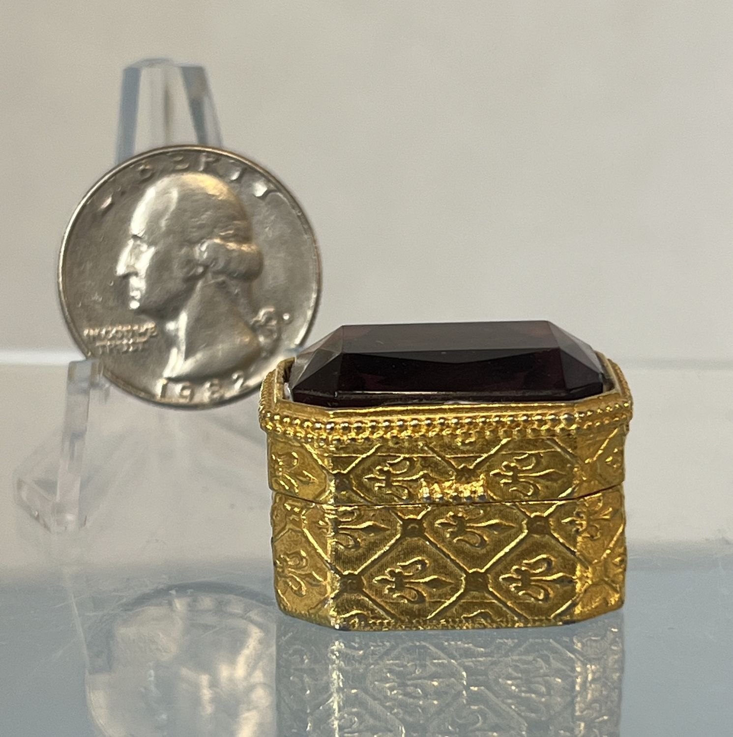 Gold Jewel Box Dark Green Top